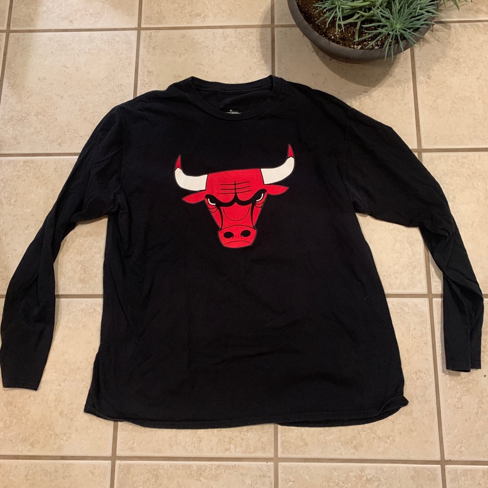 XL Fanatics Long Sleeve Zach LaVine jersey T